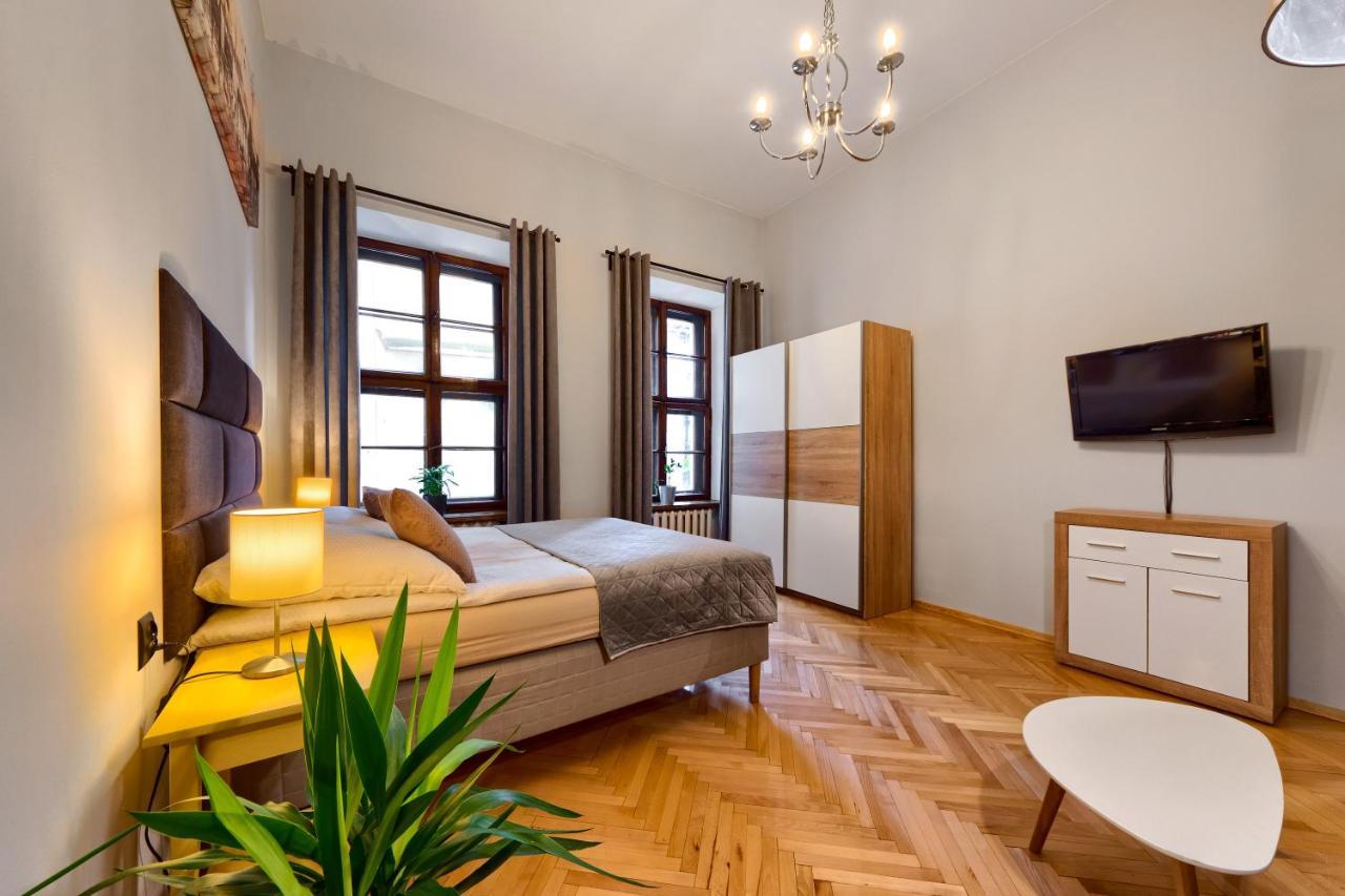 Comfortable Apartments In The Old Town Of Krasków Εξωτερικό φωτογραφία